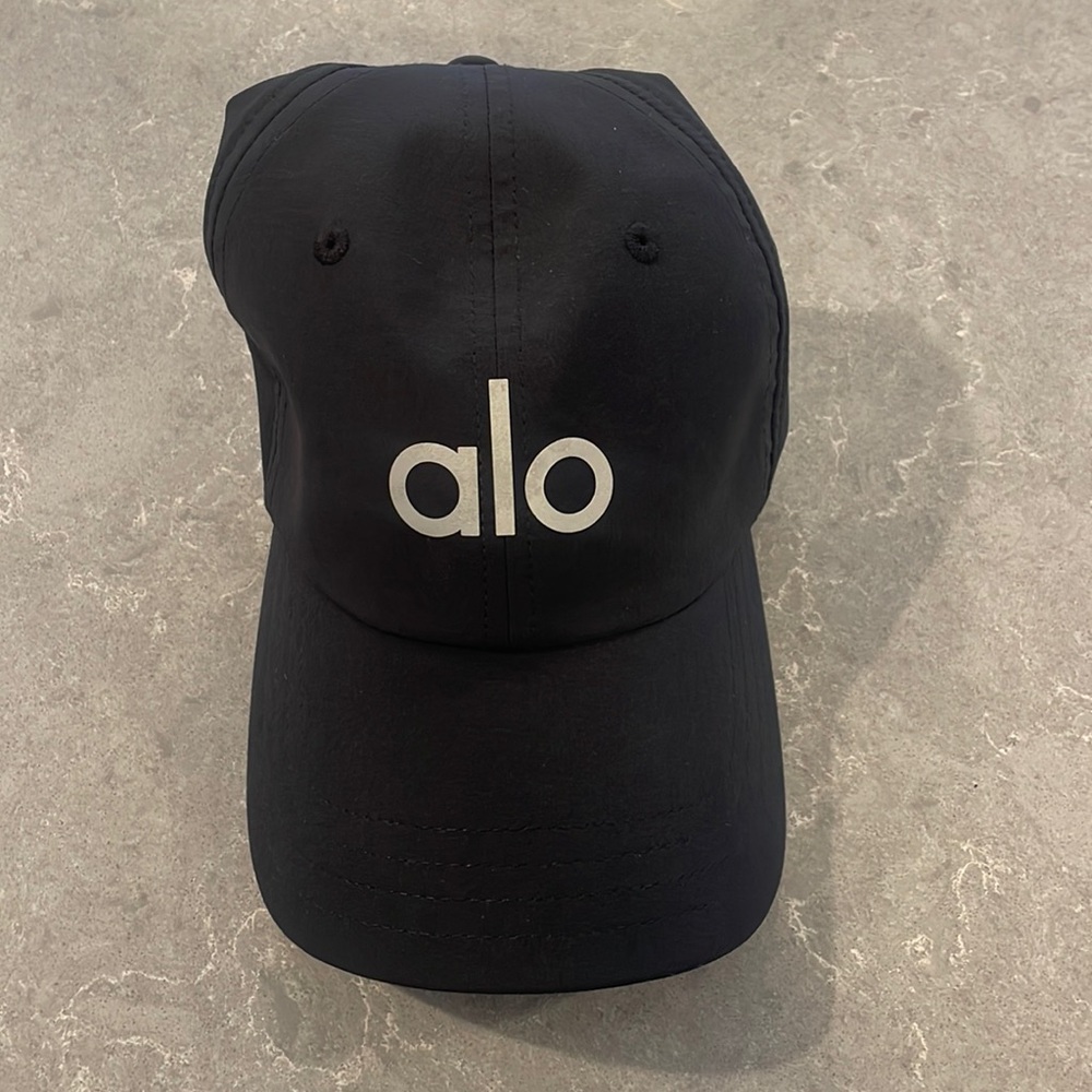 Alo Yoga Performance Off-Duty Cap one size